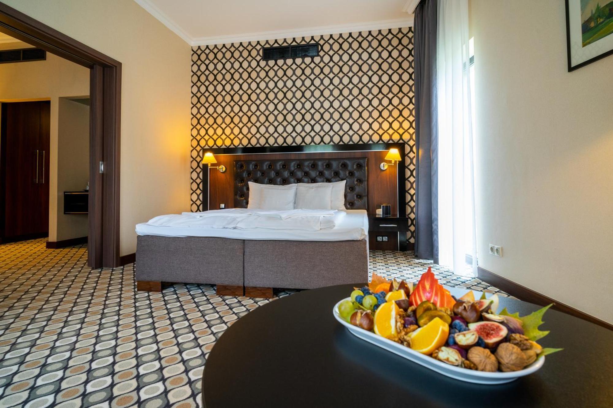 Hotel Castello & Thermal Spa Siklós Extérieur photo
